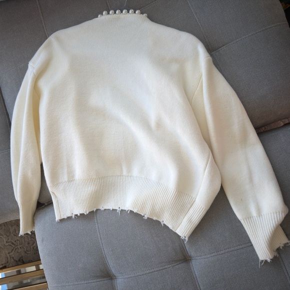 Commense cream cardigan with pearl trim and ripped hems size small - Picture 6 of 7